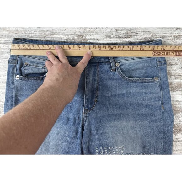 Abercrombie Fitch Signature Coll. Jeans Skinny Size 28 Distressed 29.5 X 26.75” - Picture 6 of 11
